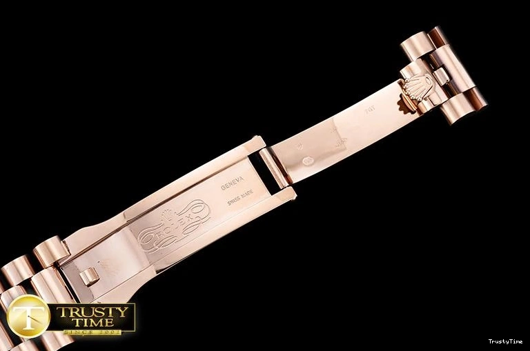 0504 Premium RDD0208D – DayDate 40mm 678